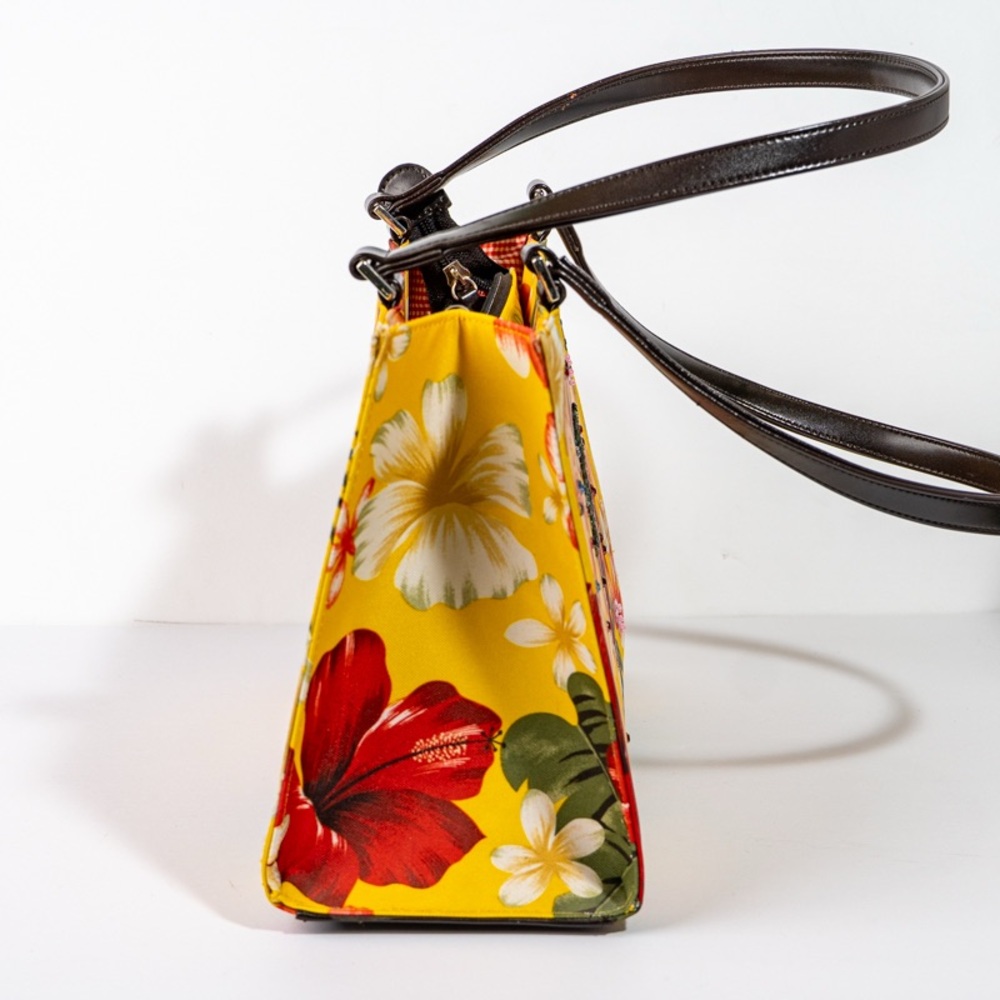 Vintage Pin-Up Floral Tote Bag - Picture 3 of 6